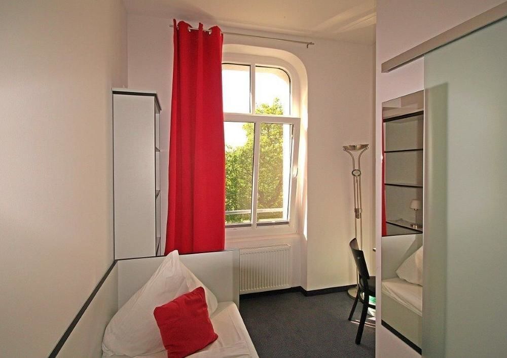 Hotel Zwischen Den Seen Waren  Zewnętrze zdjęcie