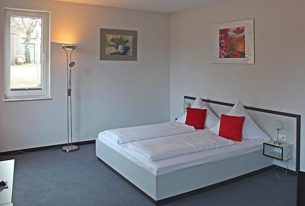 Hotel Zwischen Den Seen Waren  Zewnętrze zdjęcie