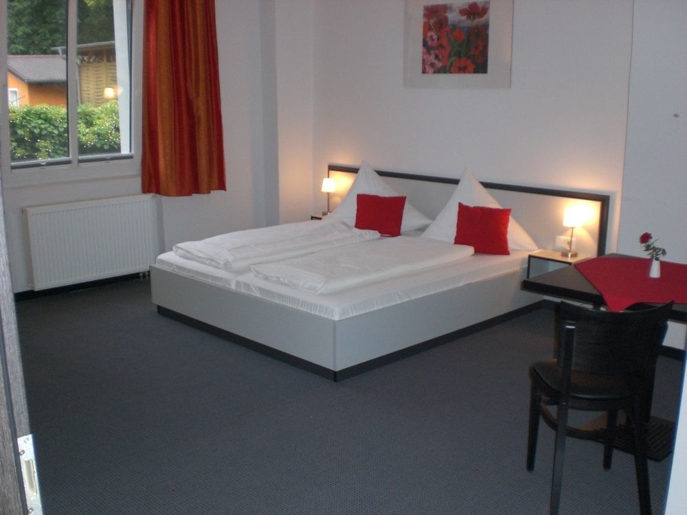 Hotel Zwischen Den Seen Waren  Zewnętrze zdjęcie