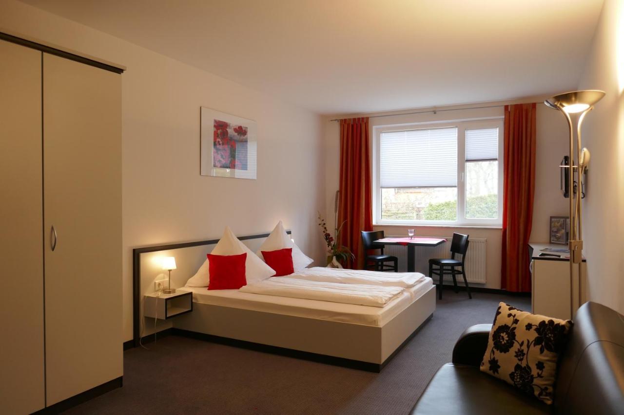 Hotel Zwischen Den Seen Waren  Zewnętrze zdjęcie